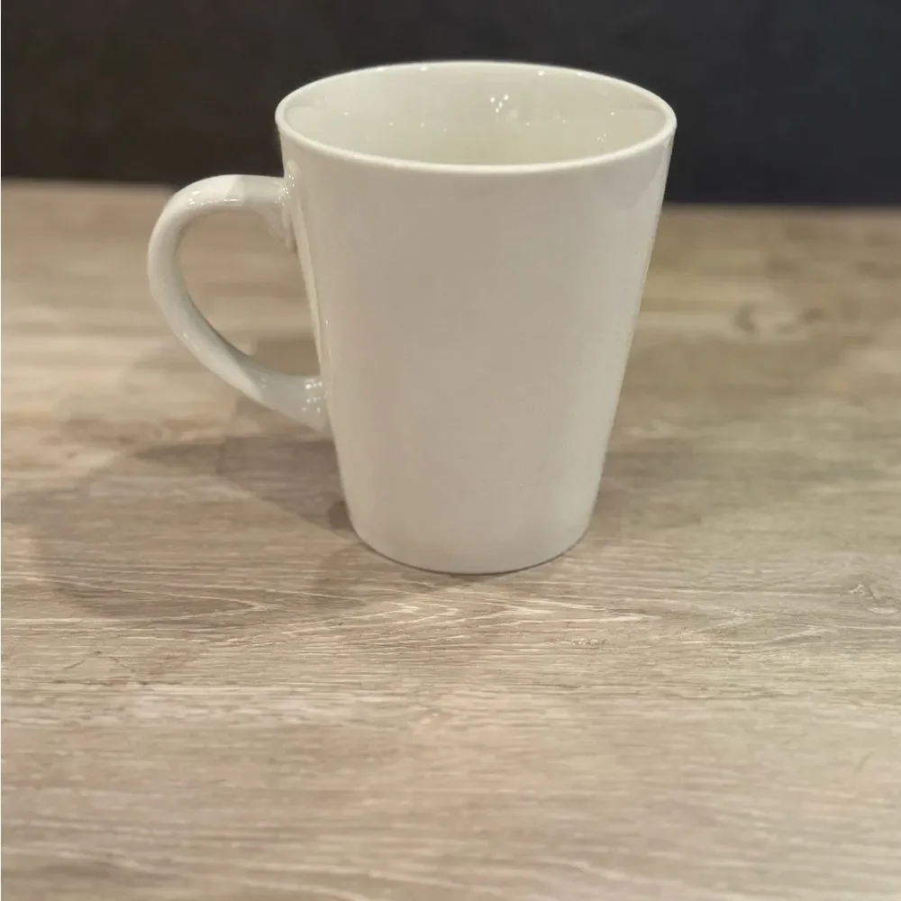 2019 Peanuts Snoopy Christmas Stoneware Mug - Picture 5 of 9